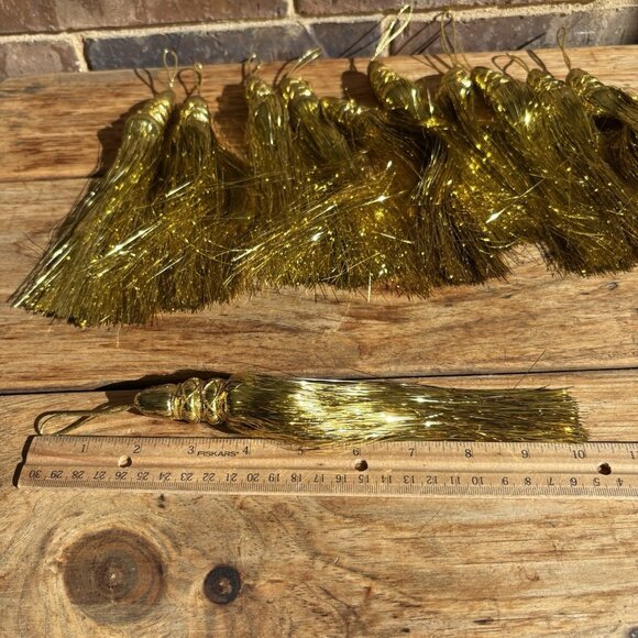 Lot of 20 Gold Tassel Tinsel Holiday Christmas Tree Ornaments 10 Inches Long - Picture 5 of 5